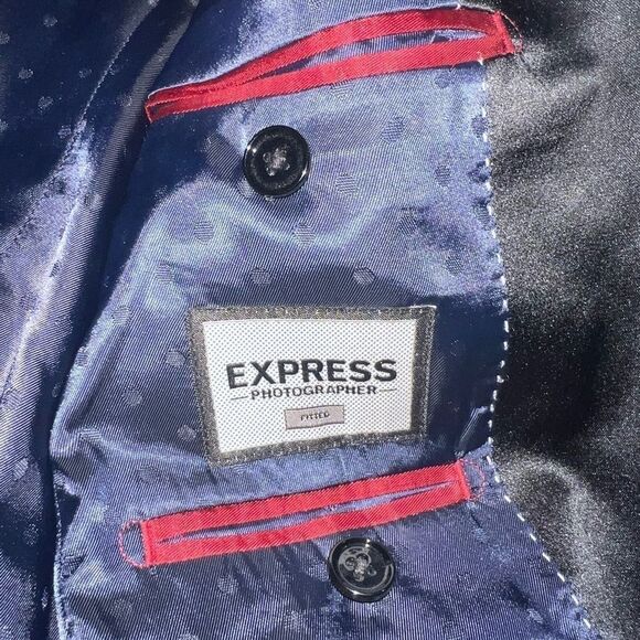 Rare Blue velvet Tuxedo. 36S. Worn once, kept in a suit keeper. - Picture 3 of 3